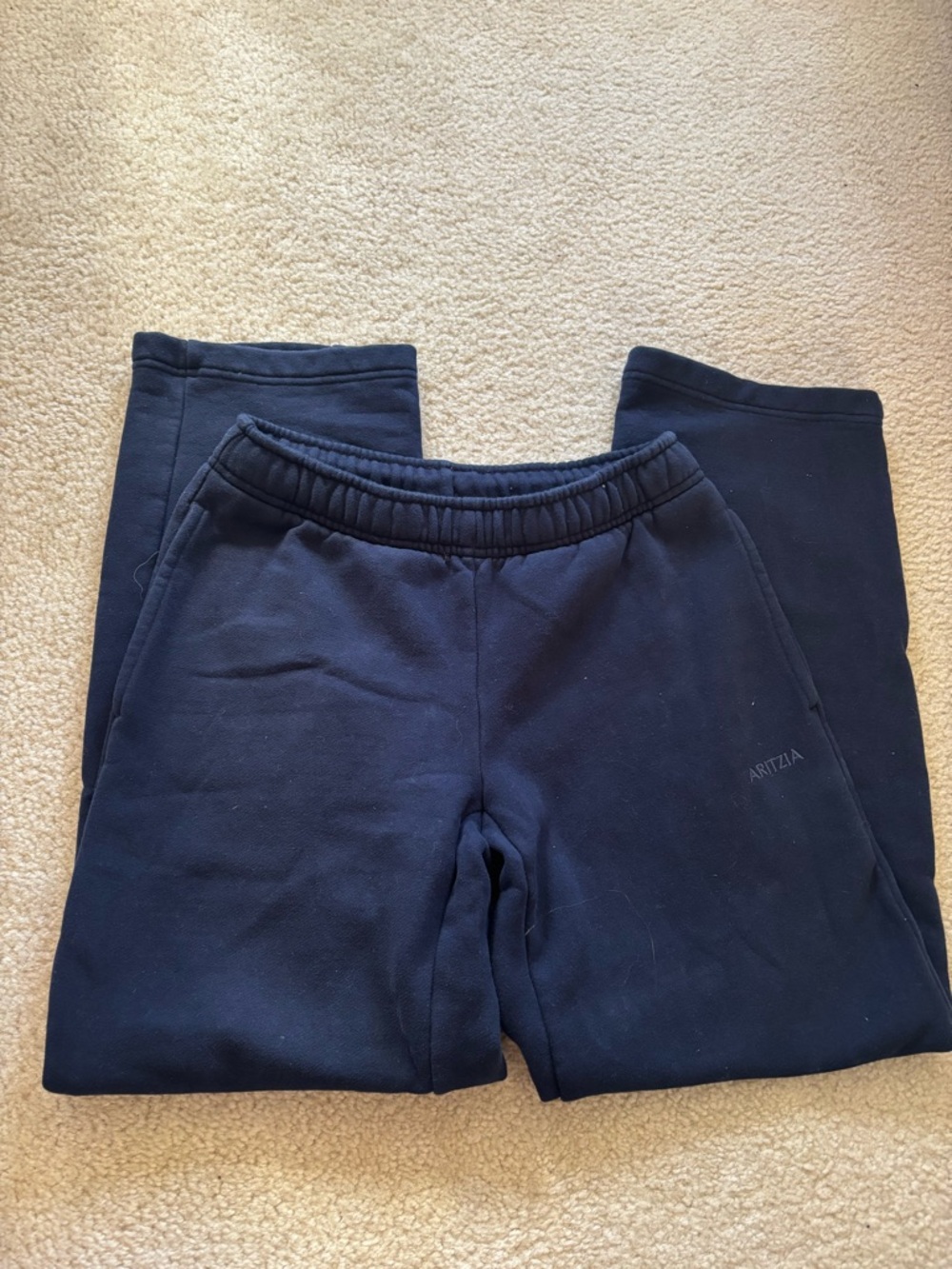 Aritzia Straight Leg Sweatpants